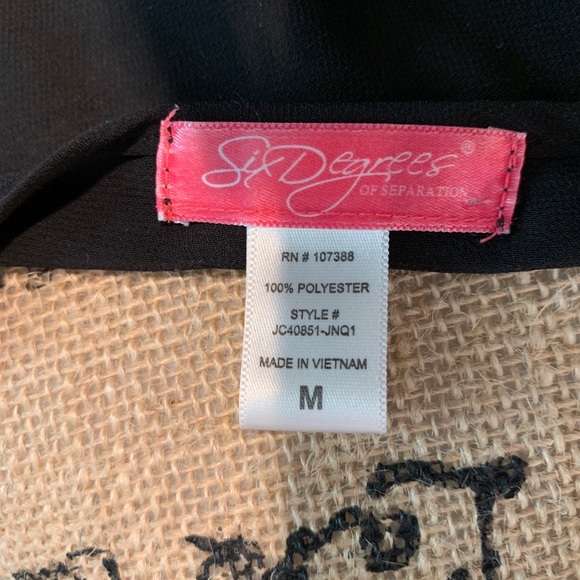 Six Degree of Separation - Black - Size M - Picture 3 of 4